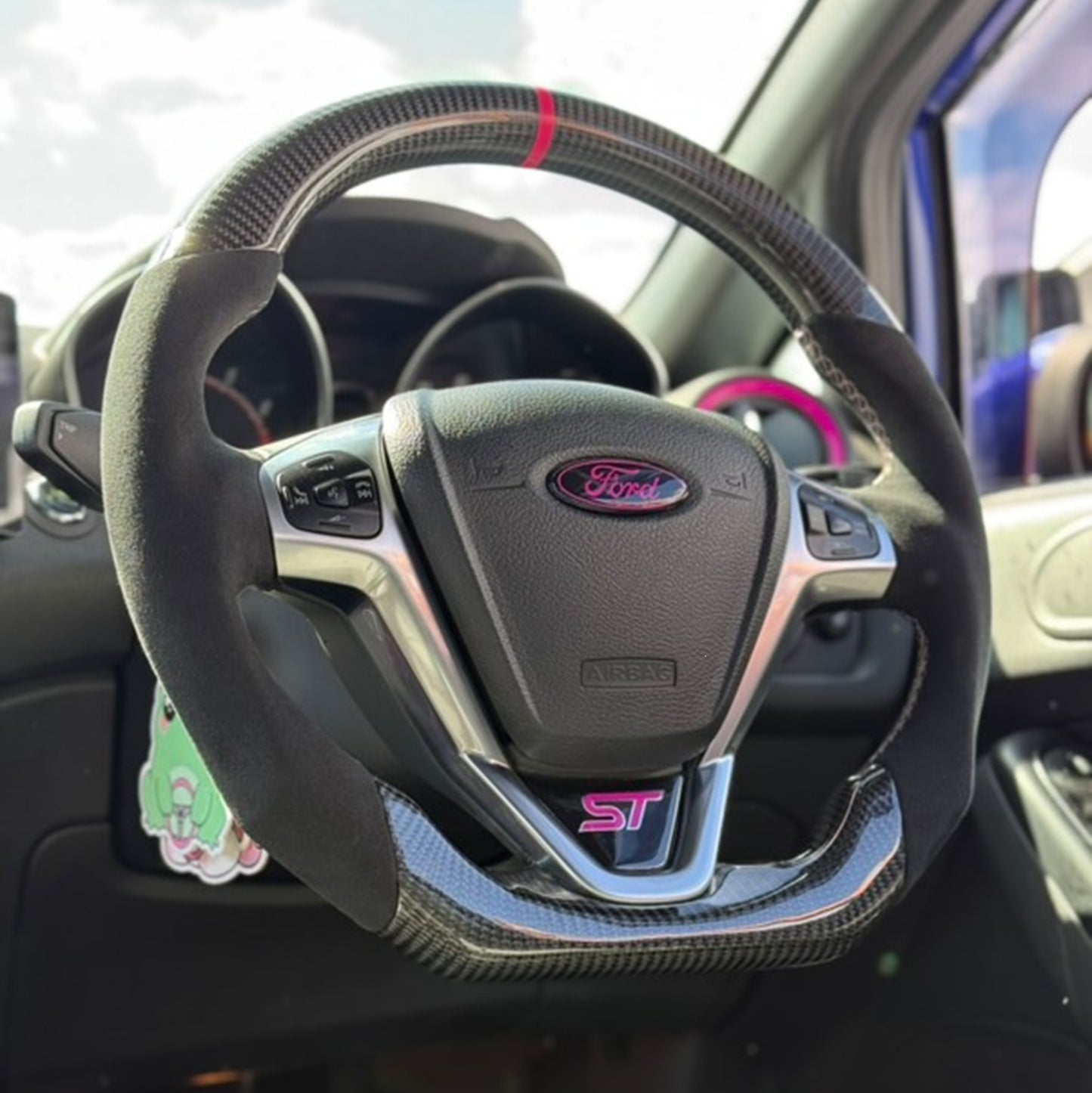 MK7 Ford Fiesta - Carbon Fibre Steering Wheel (2008 - 2017)